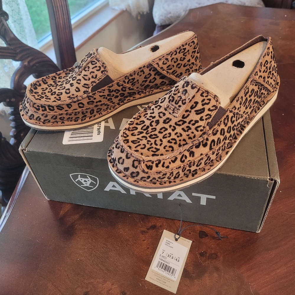 Ariat Women's Likely Leopard Print Loafers